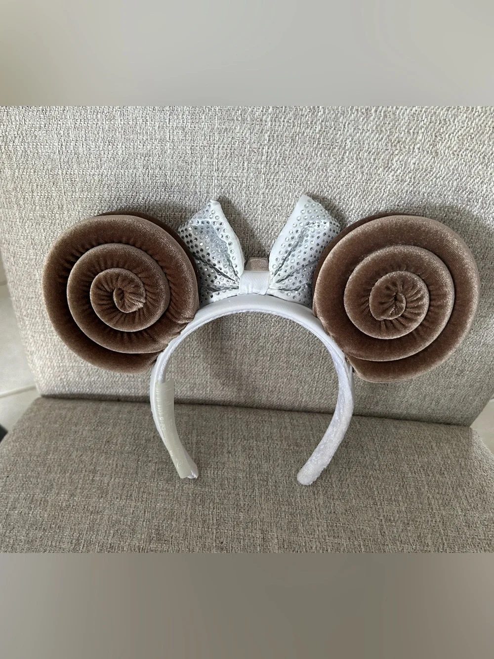 Disney 2019 limited release Star Wars Princess Leia mouse ears - Picture 3 of 13